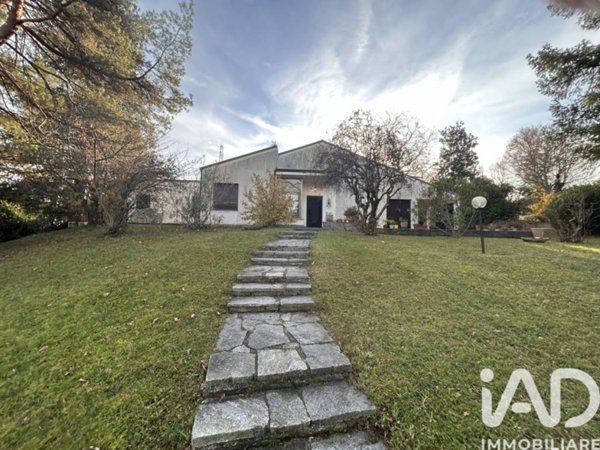 casa indipendente in vendita a Guanzate