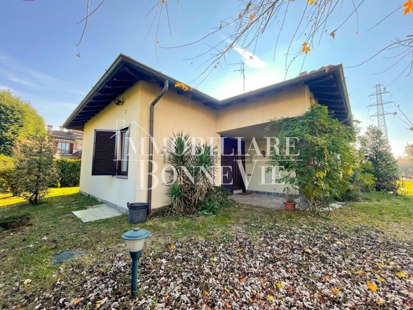 casa indipendente in vendita a Guanzate