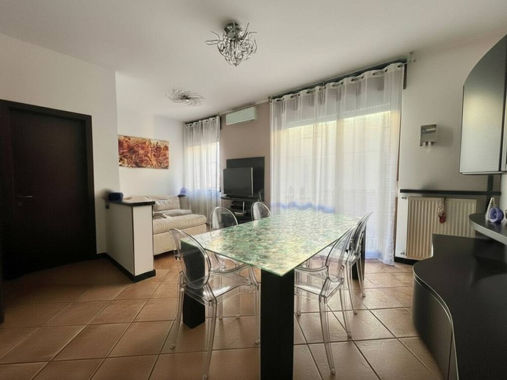 appartamento in vendita a Guanzate