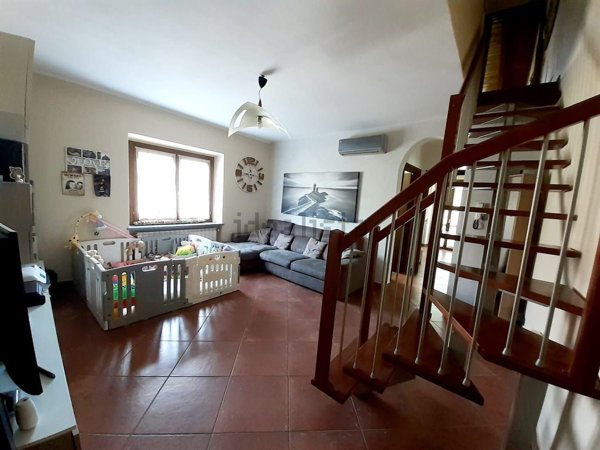 appartamento in vendita a Guanzate