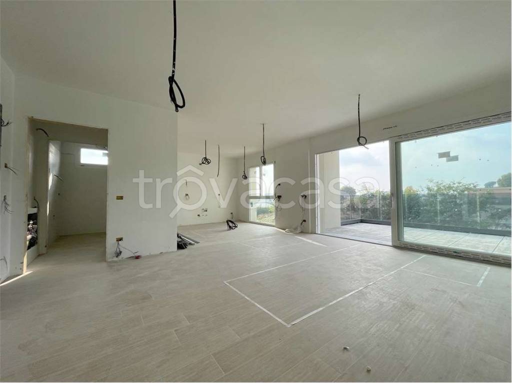 appartamento in vendita a Guanzate