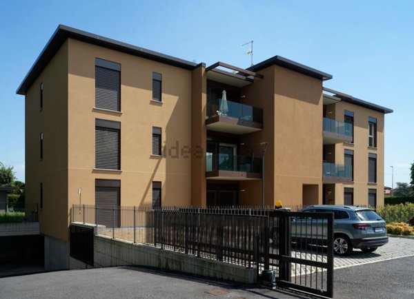 appartamento in vendita a Guanzate