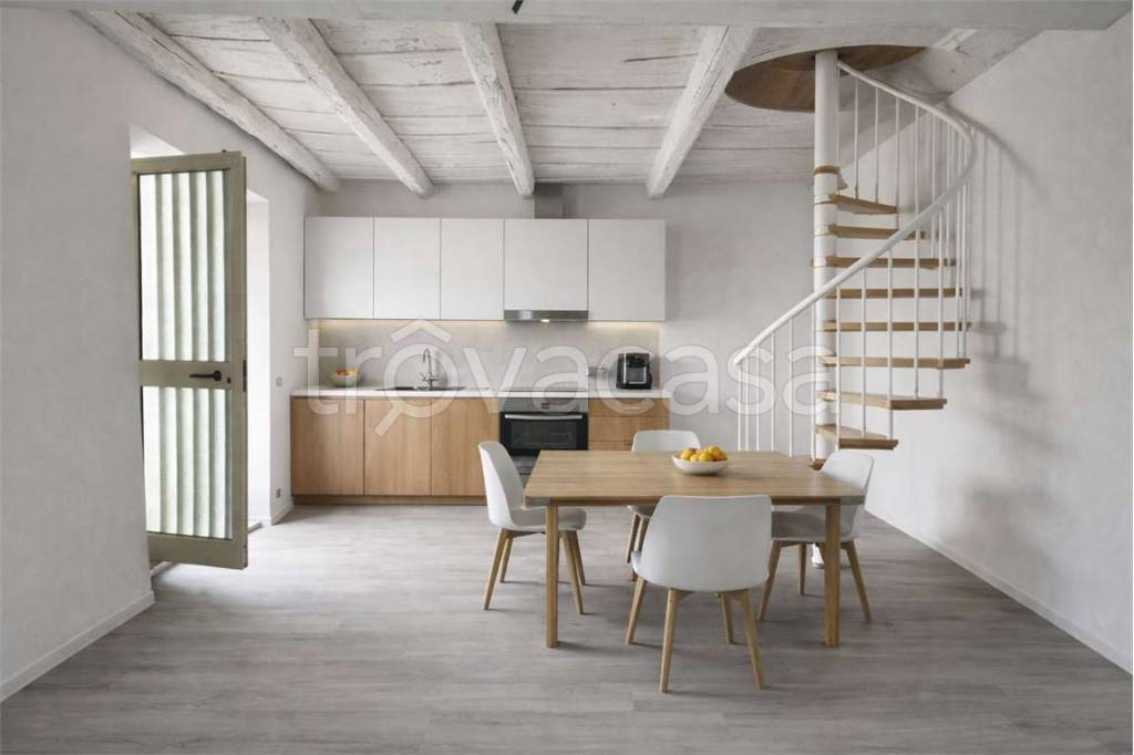 appartamento in vendita a Guanzate