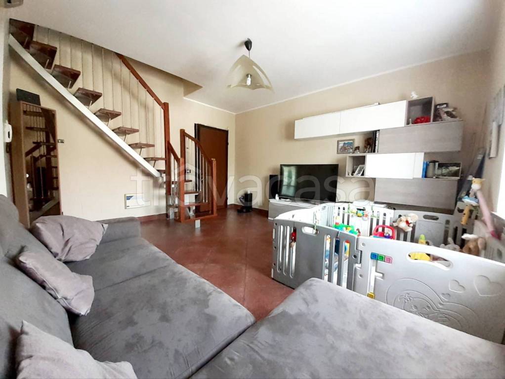 appartamento in vendita a Guanzate