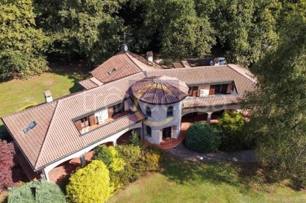casa indipendente in vendita a Guanzate