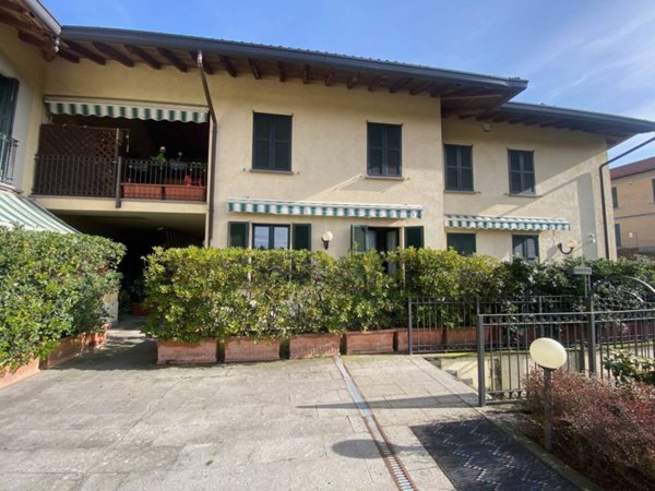 casa indipendente in vendita a Guanzate