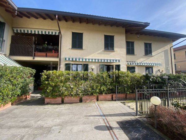 casa indipendente in vendita a Guanzate