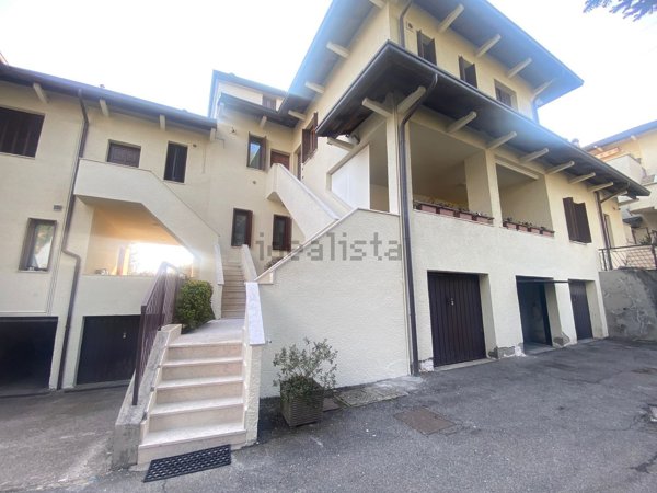 appartamento in vendita a Guanzate