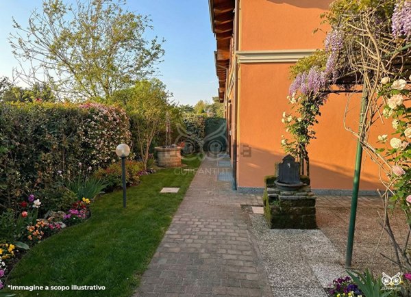 casa indipendente in vendita a Guanzate