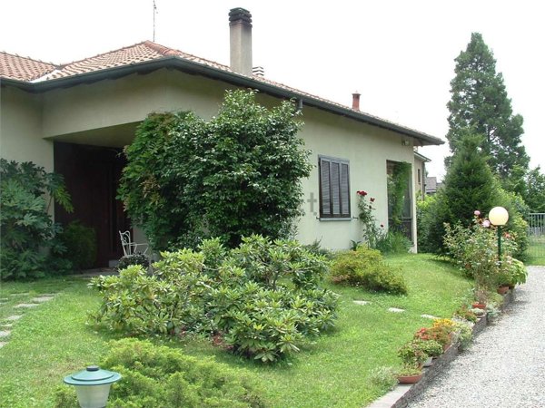 casa indipendente in vendita a Guanzate