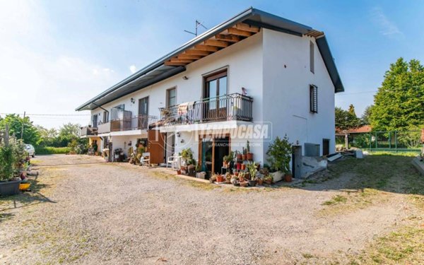 casa indipendente in vendita a Guanzate