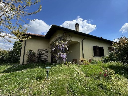 casa indipendente in vendita a Guanzate