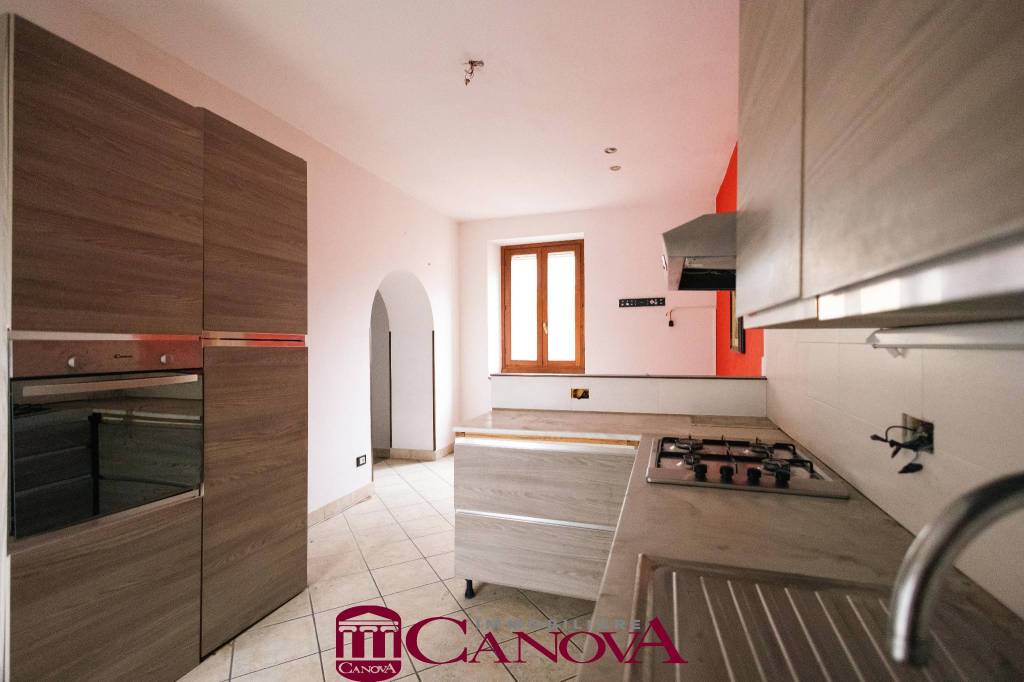 appartamento in vendita a Guanzate