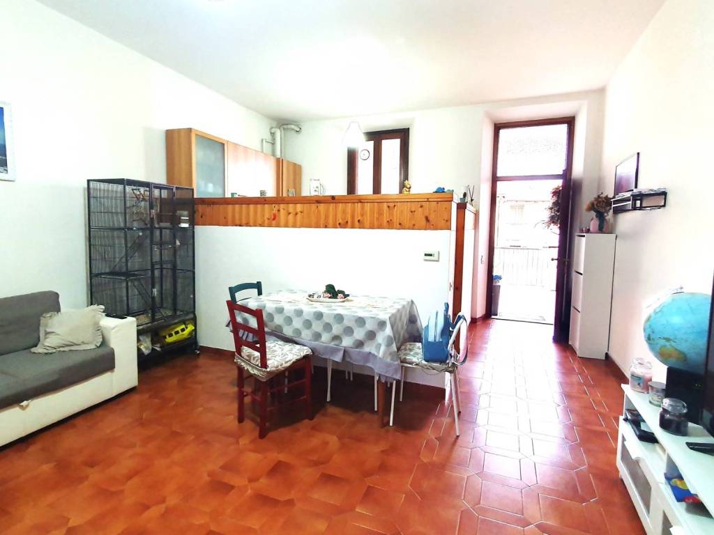 appartamento in vendita a Guanzate