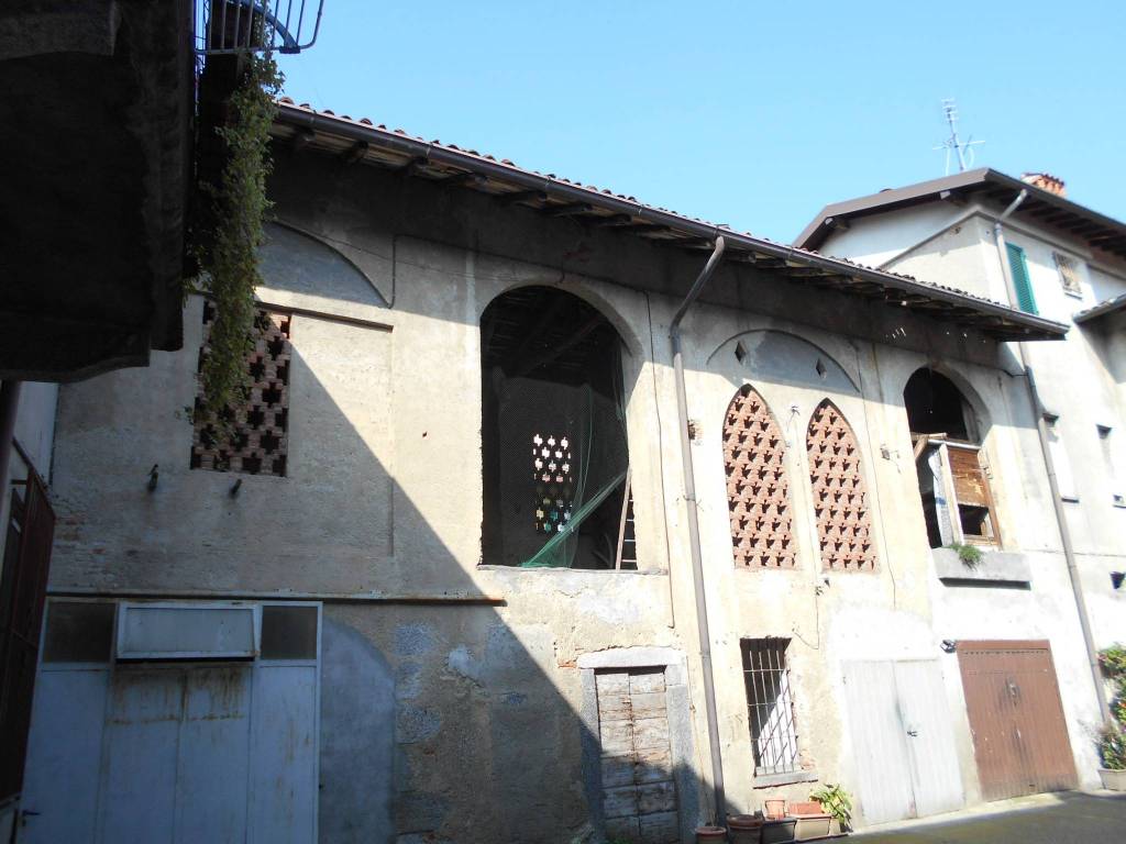 casa indipendente in vendita ad Inverigo in zona Cremnago