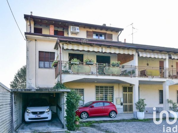 appartamento in vendita ad Inverigo