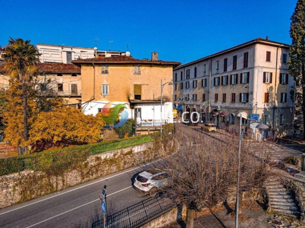 intera palazzina in vendita ad Inverigo