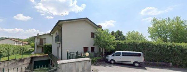 casa indipendente in vendita ad Inverigo