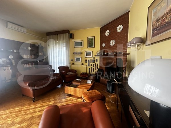 casa indipendente in vendita ad Inverigo