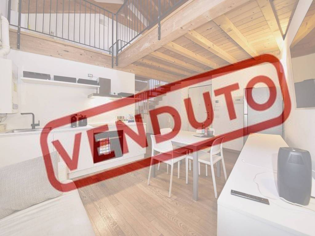 appartamento in vendita ad Inverigo
