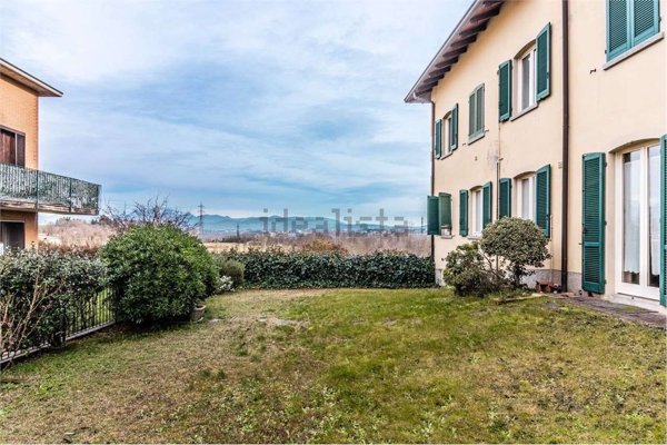 appartamento in vendita ad Inverigo