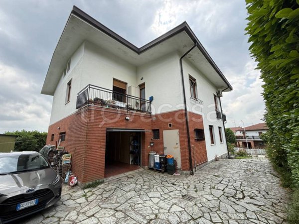 casa indipendente in vendita ad Inverigo