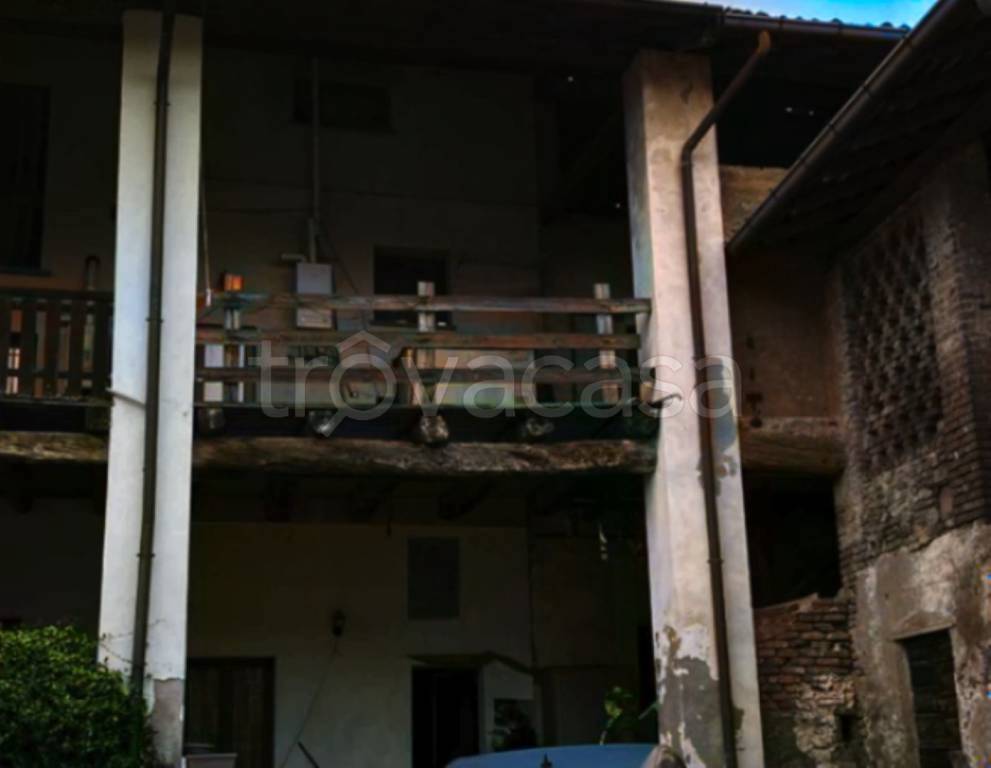 appartamento in vendita ad Inverigo