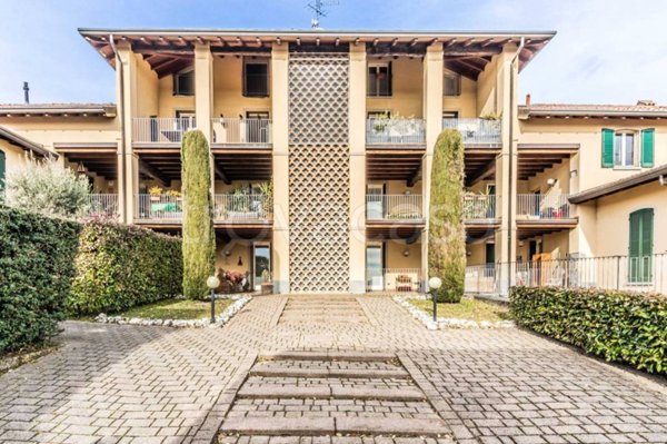 appartamento in vendita ad Inverigo