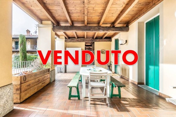 appartamento in vendita ad Inverigo