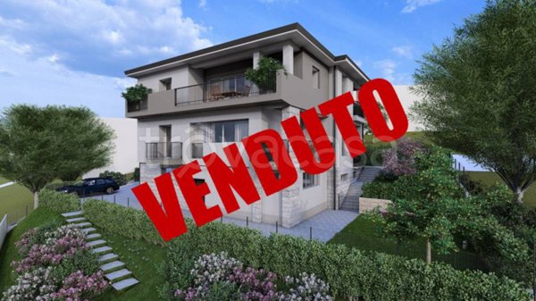 appartamento in vendita ad Inverigo