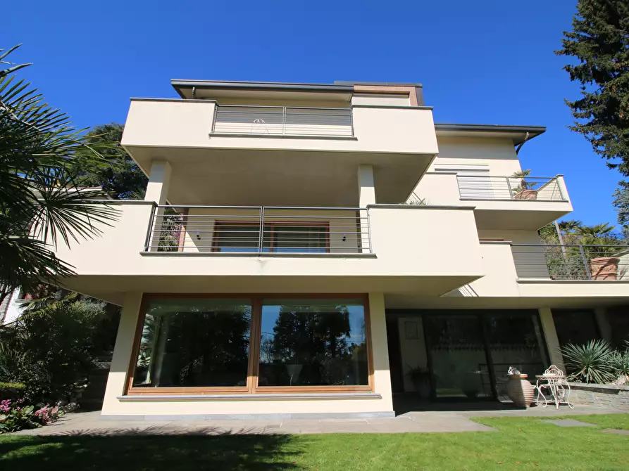 casa indipendente in vendita ad Inverigo