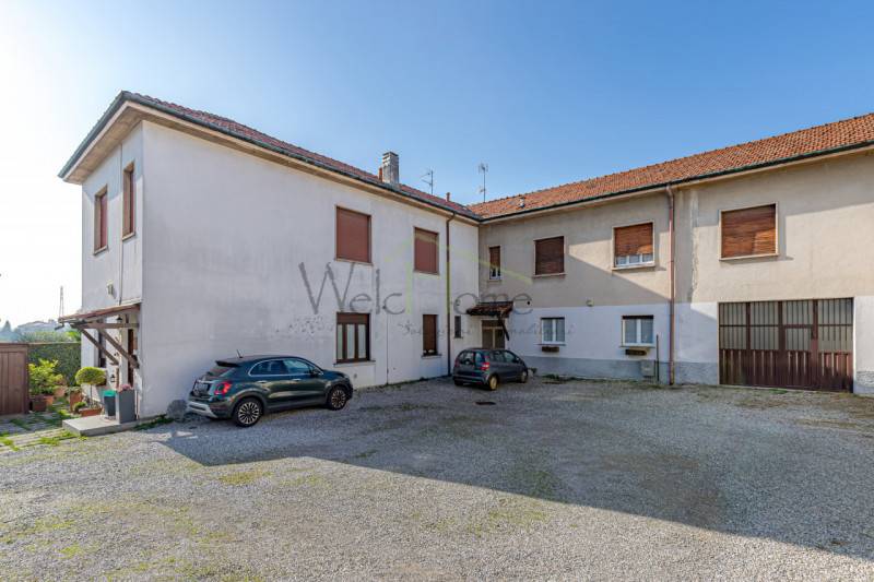appartamento in vendita ad Inverigo