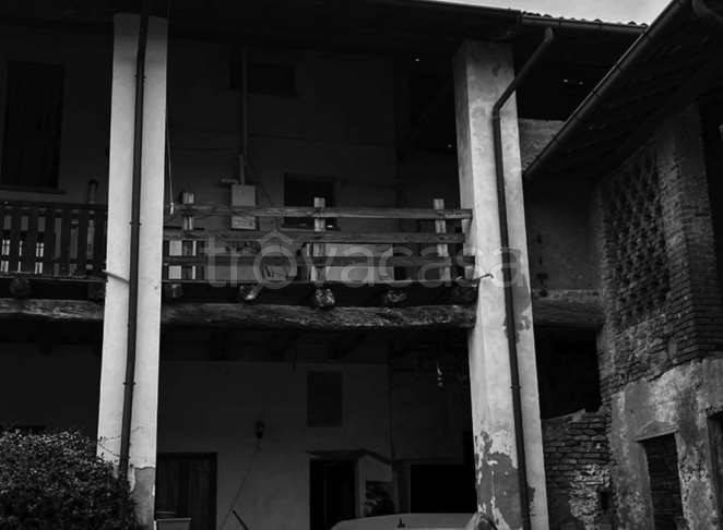 appartamento in vendita ad Inverigo