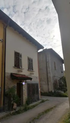 appartamento in vendita ad Inverigo in zona Cremnago