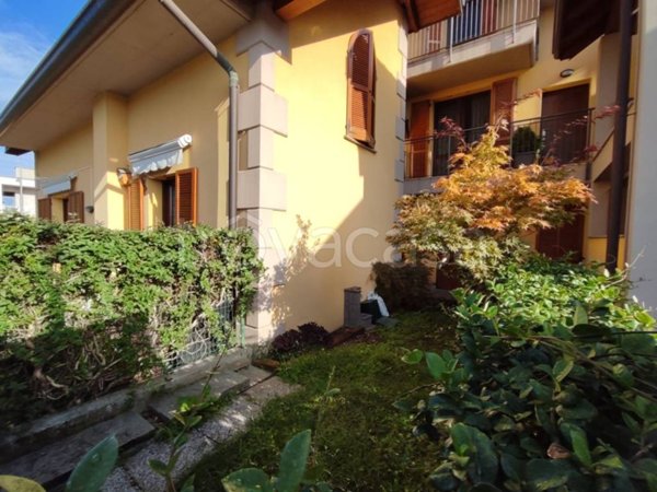 appartamento in vendita ad Inverigo