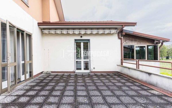 appartamento in vendita ad Inverigo