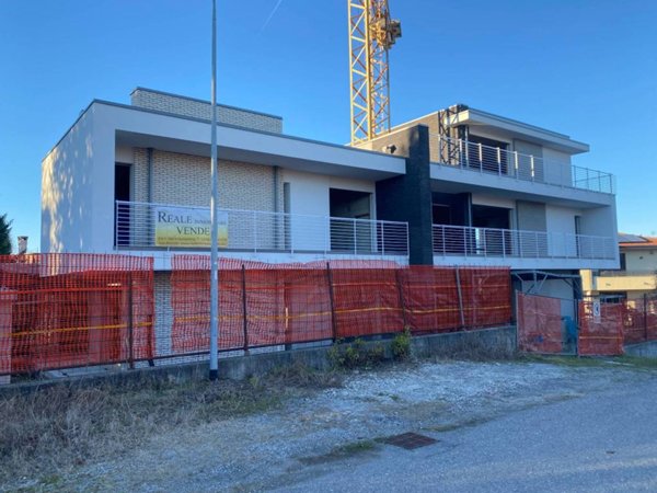 appartamento in vendita ad Inverigo