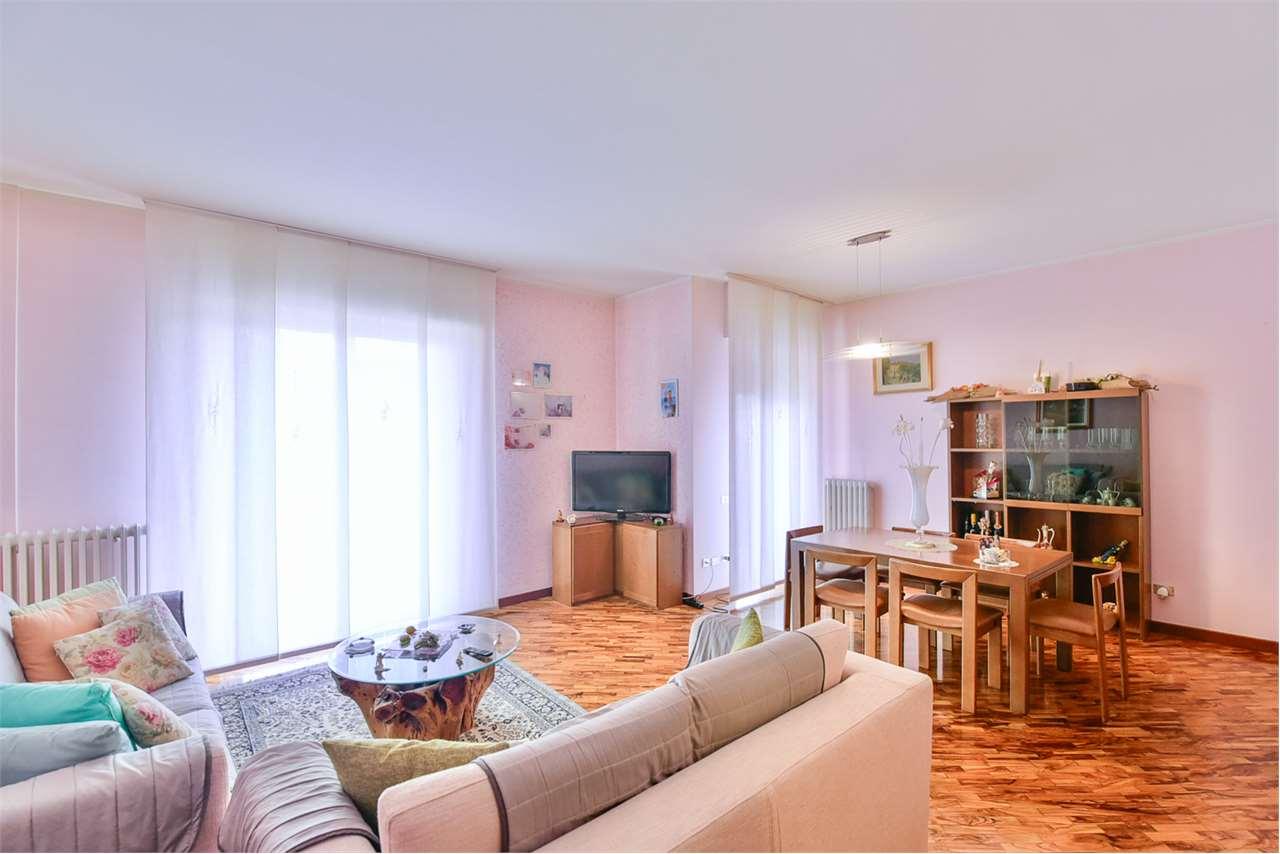 appartamento in vendita ad Inverigo