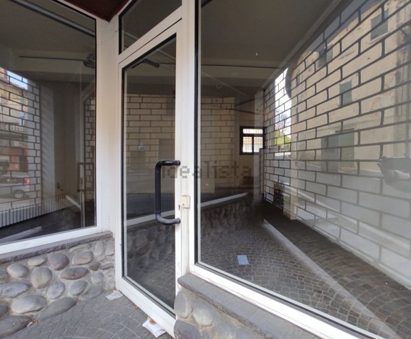 ufficio in vendita ad Inverigo