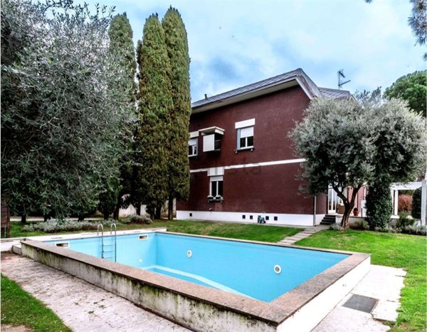 casa indipendente in vendita ad Inverigo