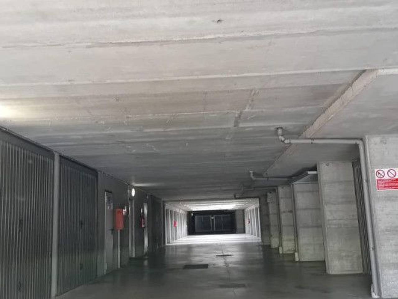 negozio in vendita ad Inverigo