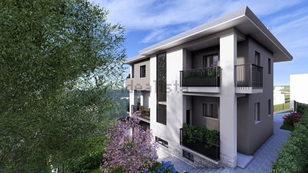 appartamento in vendita ad Inverigo