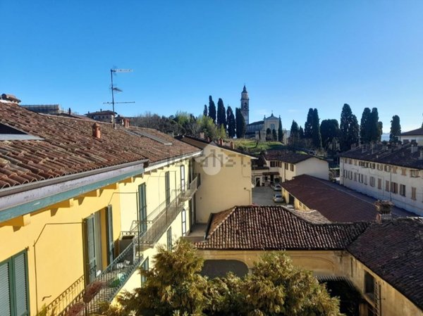 appartamento in vendita ad Inverigo
