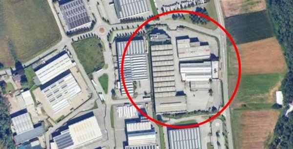 locale di sgombero in vendita ad Inverigo