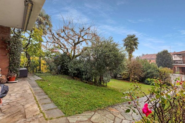 casa indipendente in vendita ad Inverigo