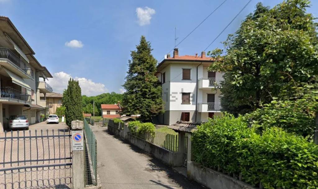 appartamento in vendita ad Inverigo