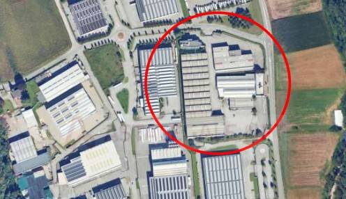 locale commerciale in vendita ad Inverigo