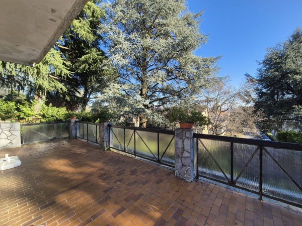 casa indipendente in vendita ad Inverigo