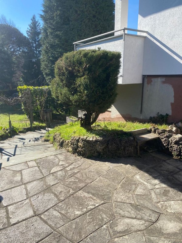 casa indipendente in vendita ad Inverigo