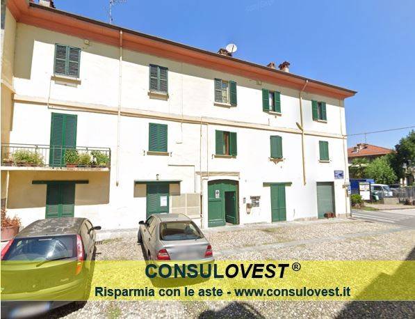 appartamento in vendita ad Inverigo in zona Cremnago